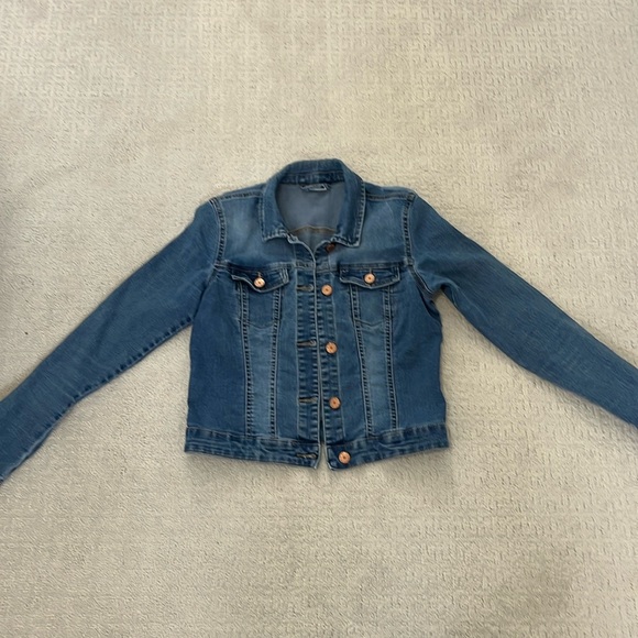 Denim jacket - Picture 1 of 6
